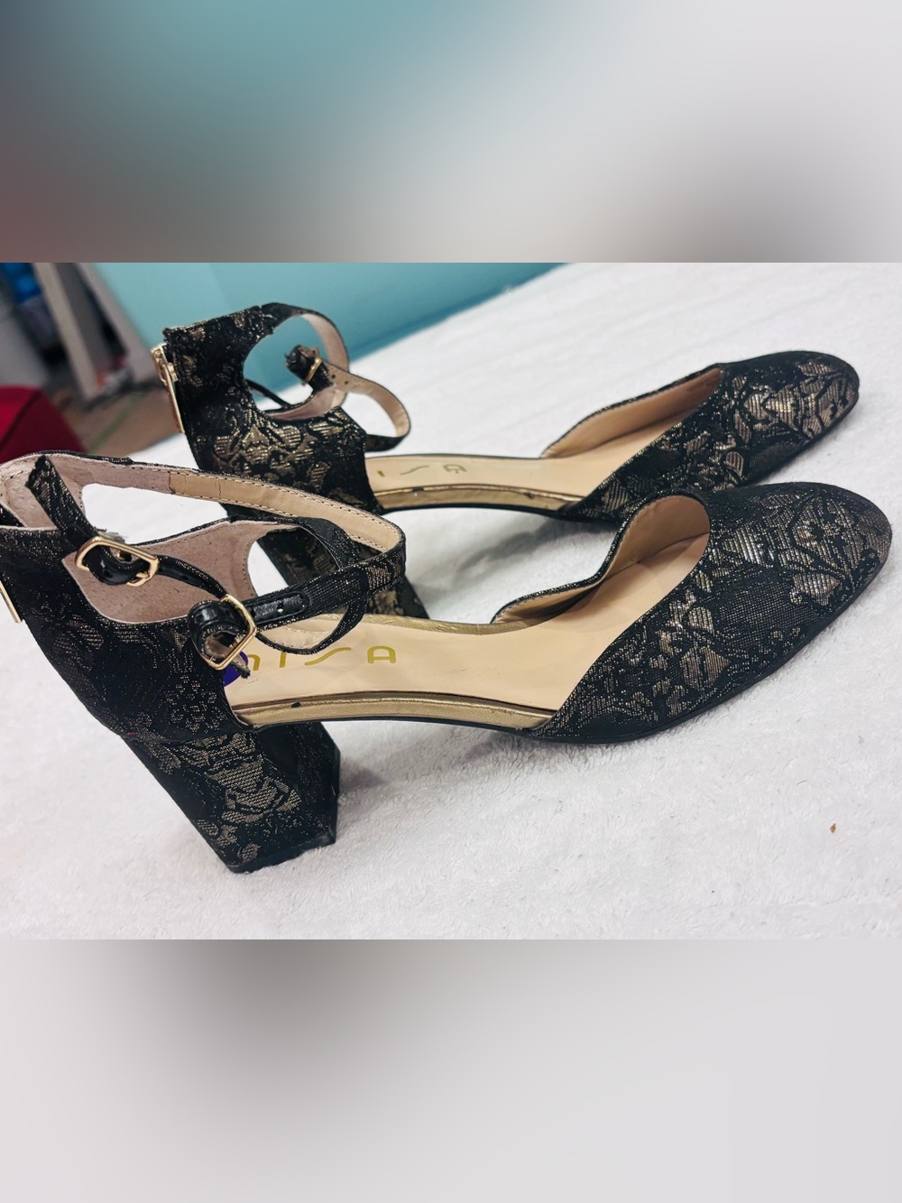 Brand New Stylish Heels By Unisa - Size 8.5M - Heel Height 3 Inches - Box 13A